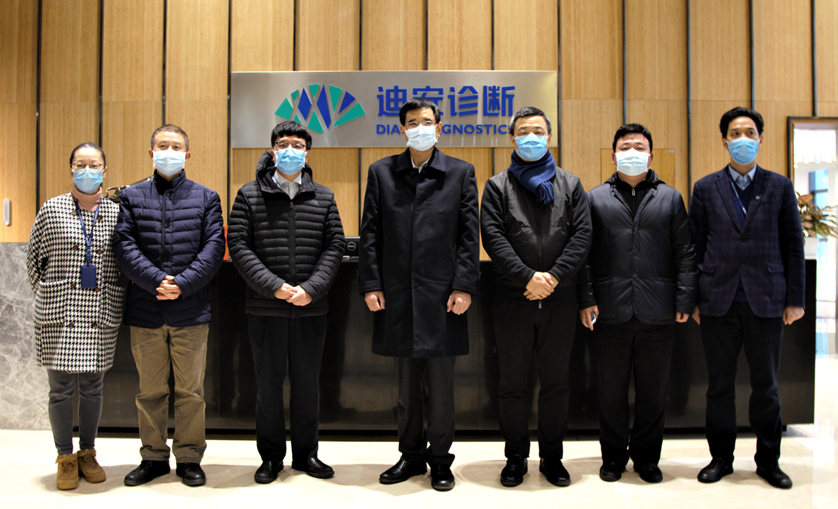 1581231966709013530.jpg 合影.jpg