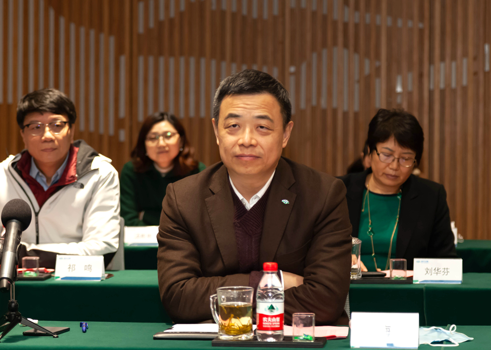 陈海斌.jpg