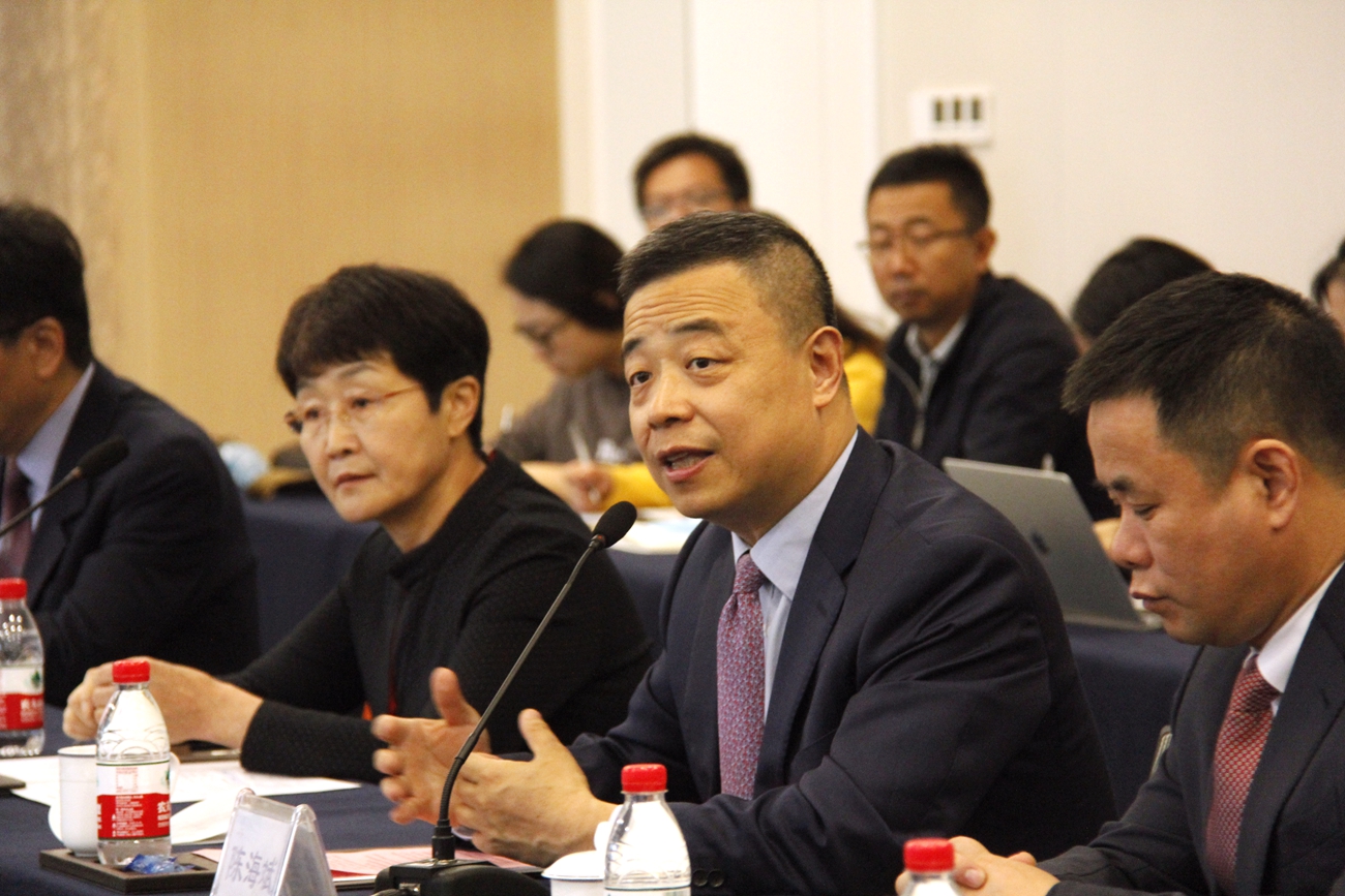 陈海斌1.jpg