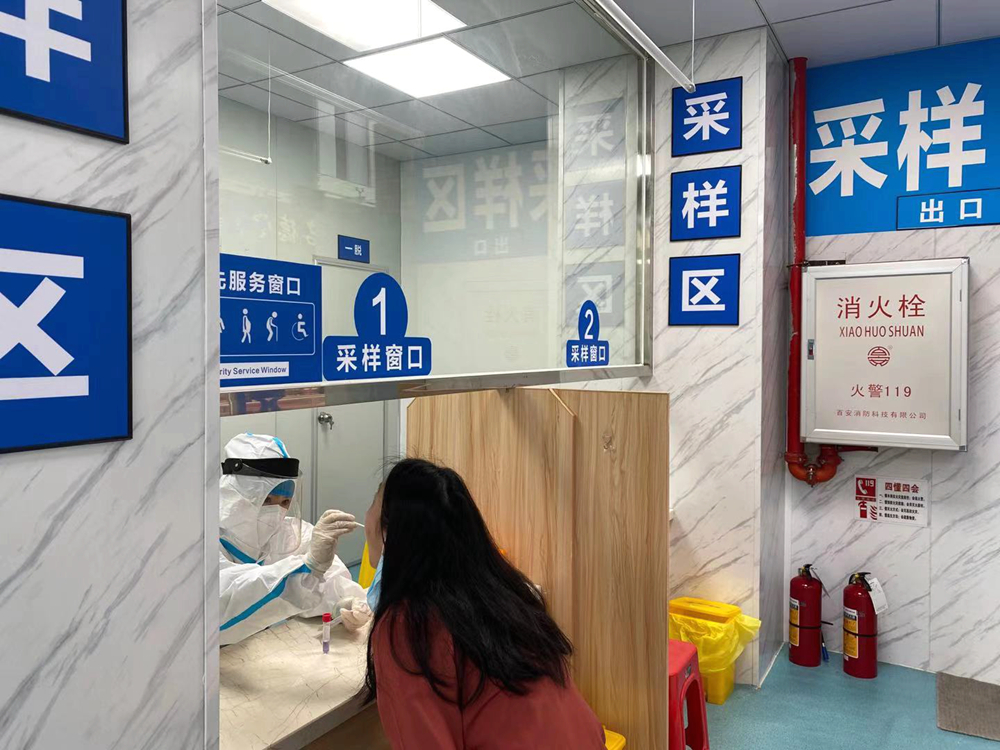 珠海 金叶酒店_副本.jpg
